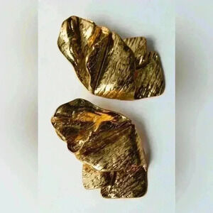 Zara Gold Textured Earrings